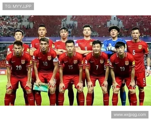 国足世预赛迎关键战新帅首秀引发全国球迷高度关注与期待