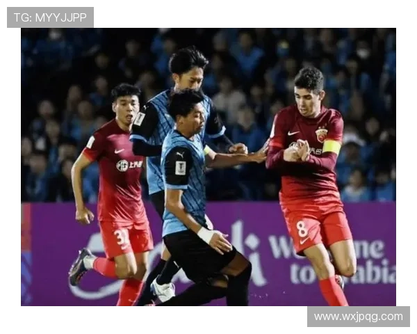 新赛季足球联赛焦点对决强队换帅引发冠军格局变数球迷热议未来走向